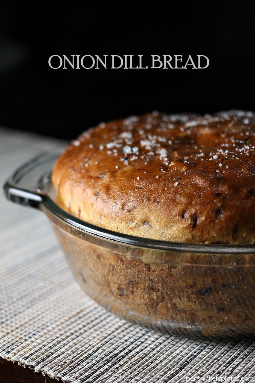 Onion Dill Bread is a simple bread recipe passed down from my great grandma. It pairs perfectly with soups & stews! | Persnickety Plates