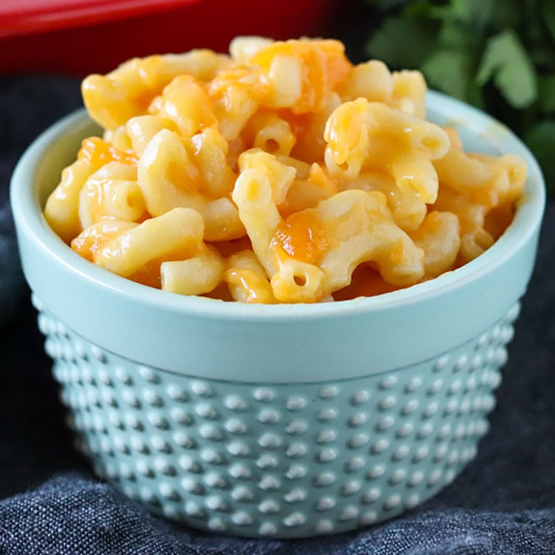 best macaroni and cheese in a blue bowl