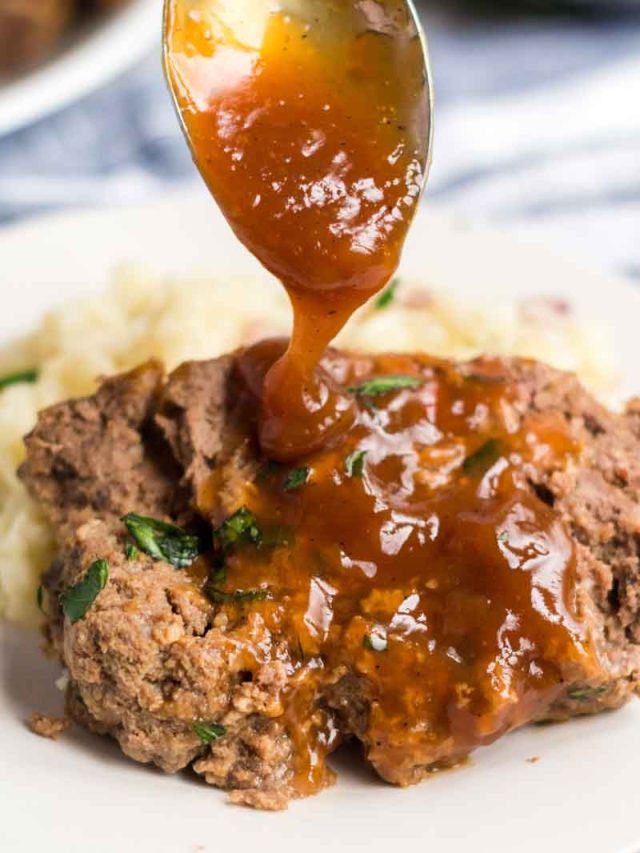cropped-meatloaf-brown-gravy20.jpg