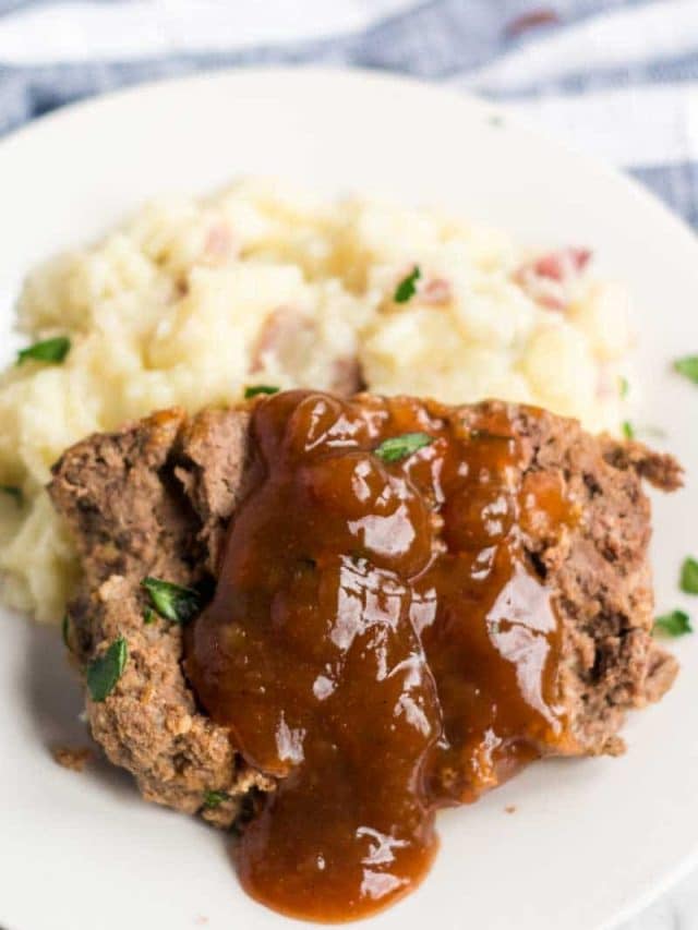 Easy Classic Meatloaf Recipe!