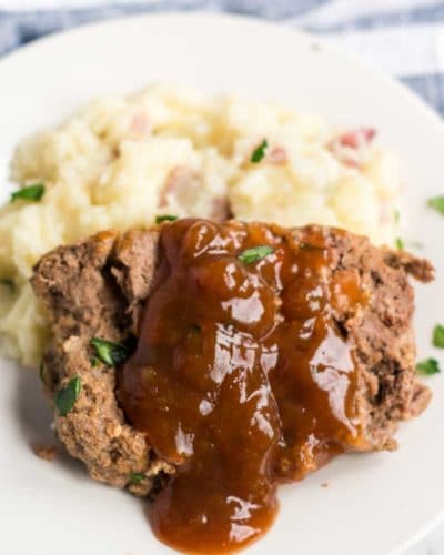 Classic Meatloaf With Brown Gravy Just Like Mom S
