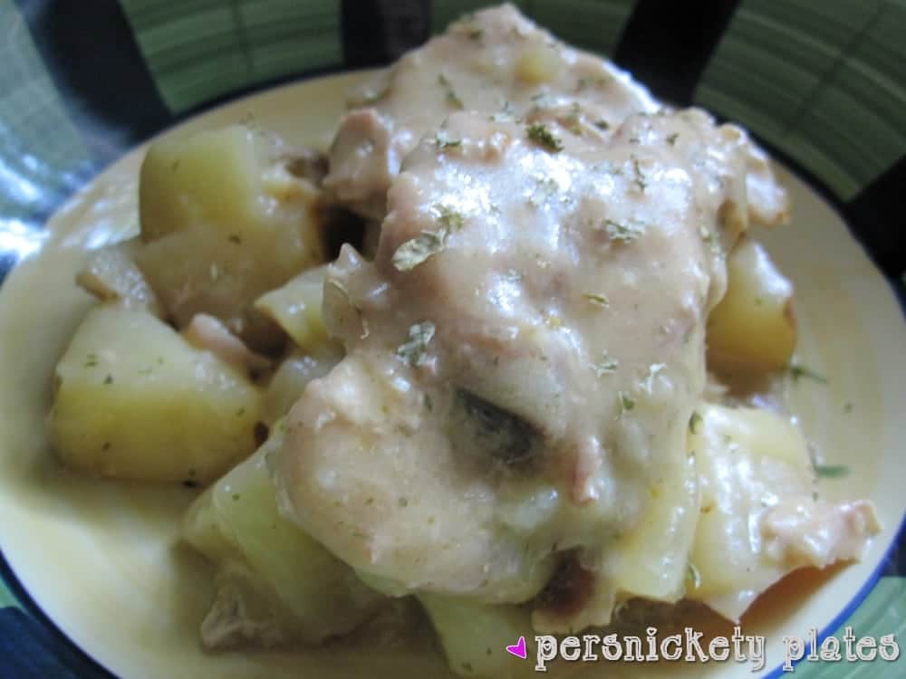 Slow Cooker Creamy Ranch Pork Chops | Persnickety Plates
