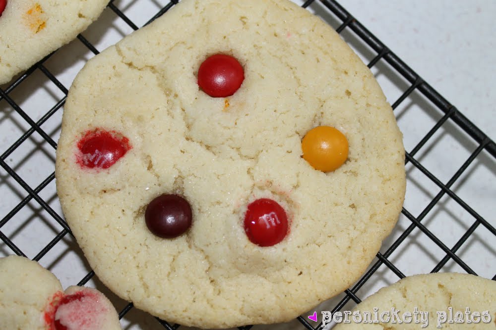 Chewy M&M Sugar Cookies | Persnickety Plates