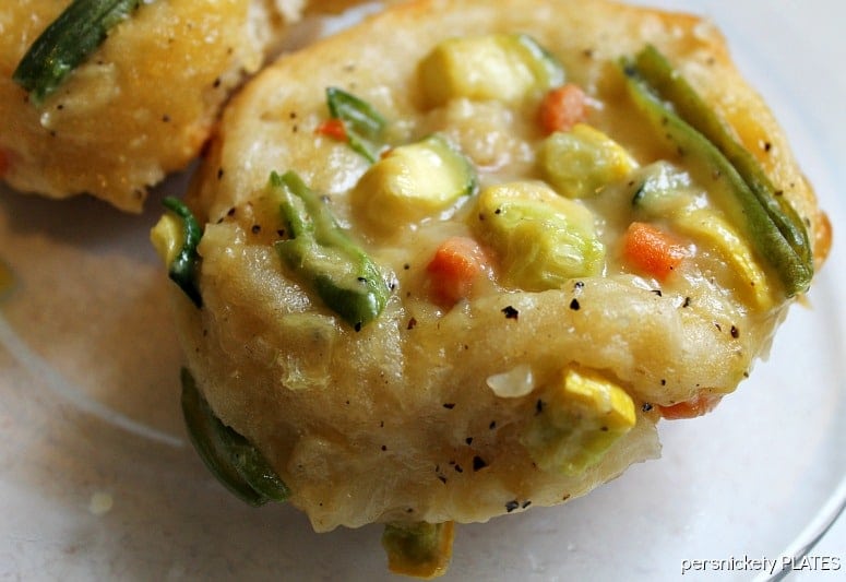 Simple Veggie Pot Pie "Cupcakes" made with Pillsbury Biscuits | Persnickety Plates