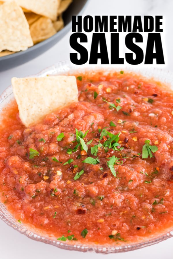 on the border copycat salsa in a bowl