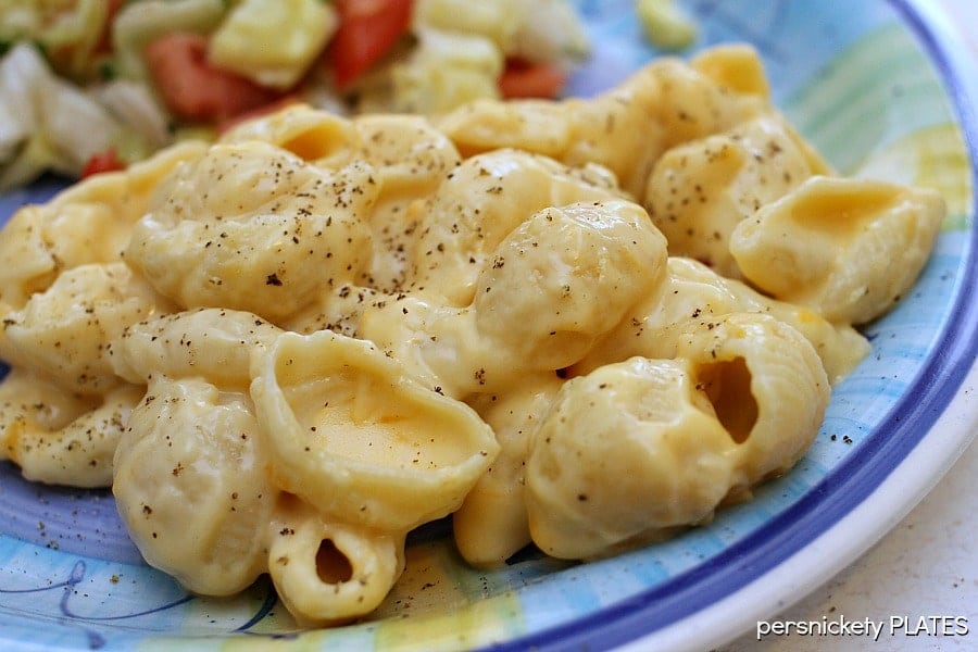 plate of stovetop macaroni and cheese