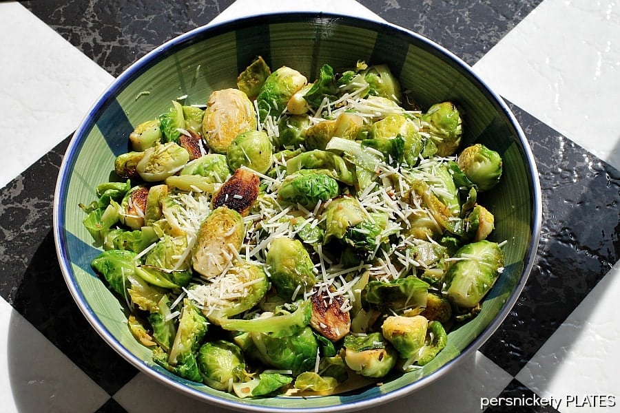 Lemon Garlic Brussels Sprouts | Persnickety Plates