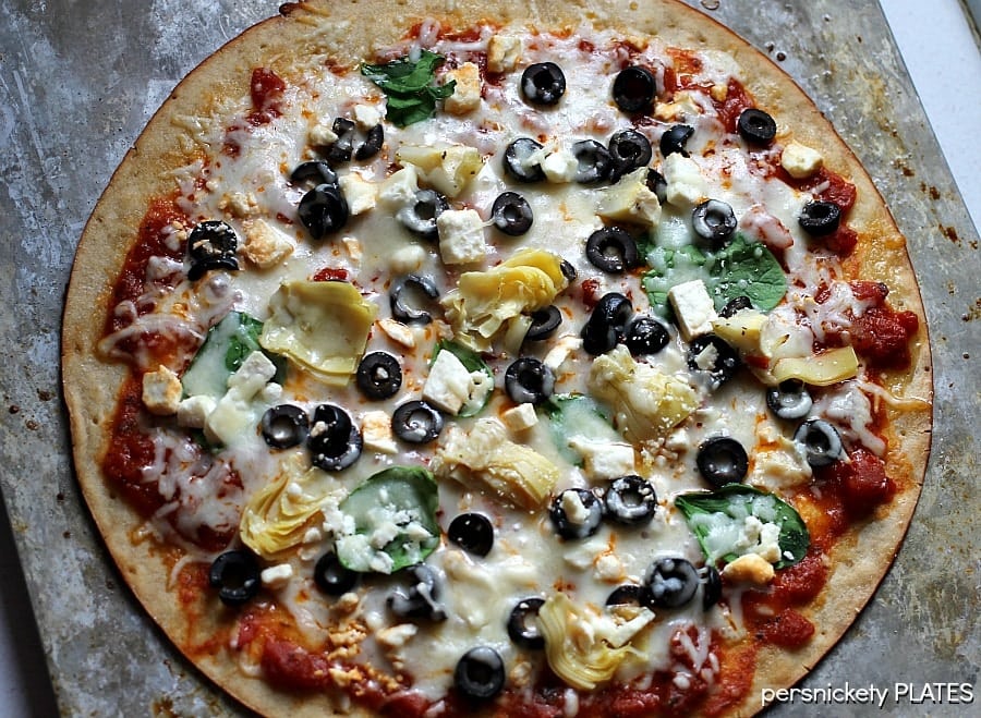 Gluten Free Spinach & Artichoke Pizza | Persnickety Plates