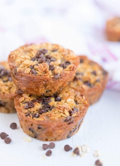 cropped-baked-oatmeal-chocolate-chip-breakfast-cups-5-scaled-1.jpg