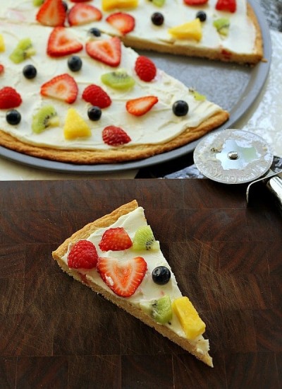 Fruit Pizza! A simple sugar cookie topped with a cream cheese frosting & fruit | Persnickety Plates