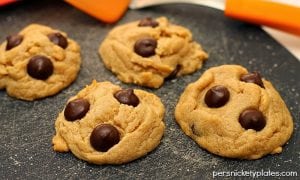 Soft Baked Peanut Butter Cookies with Dark Chocolate Chips {Persnickety Plates}