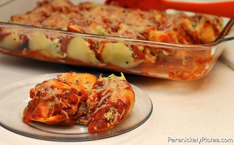 Chicken Spinach and Ricotta Stuffed Shells | Persnickety Plates