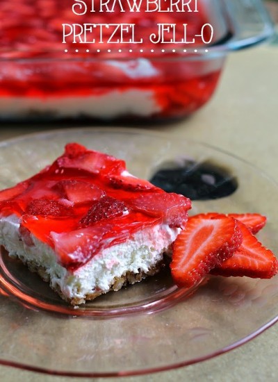 Strawberry Pretzel Jell-O | Persnickety Plates