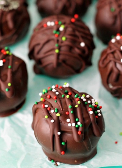 oreo bon bons with christmas colored sprinkles