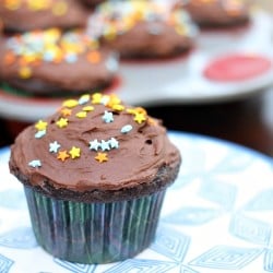 Chocolate Milk Cupcakes with Chocolate Milk Buttercream Frosting | Persnickety Plates