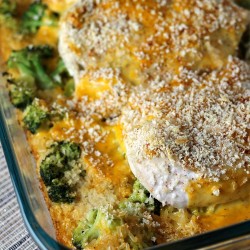 Six ingredients, one casserole dish - Cheesy Chicken Broccoli and Rice Casserole is perfect for busy weeknights! | Persnickety Plates AD