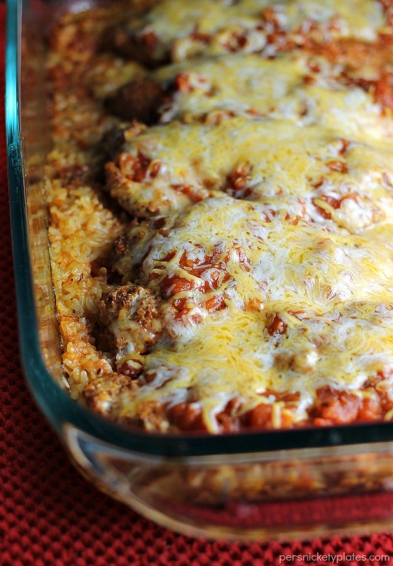 One Dish Baked Salsa Chicken Casserole is perfect for busy week nights or any night that you want a quick and easy dinner that's full of flavor! | Persnickety Plates