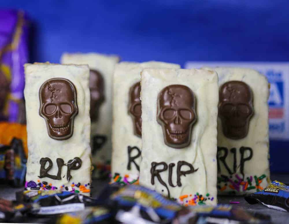chocolate skulls on rice krispy tombs