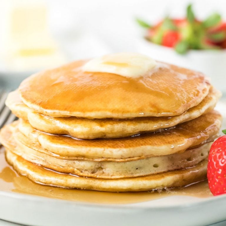 Easy Homemade Pancakes (ready in 30 minutes!)