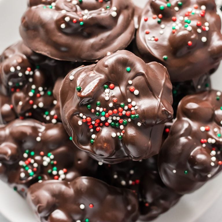Dark Chocolate Crockpot Peanut Clusters – crockpot candy