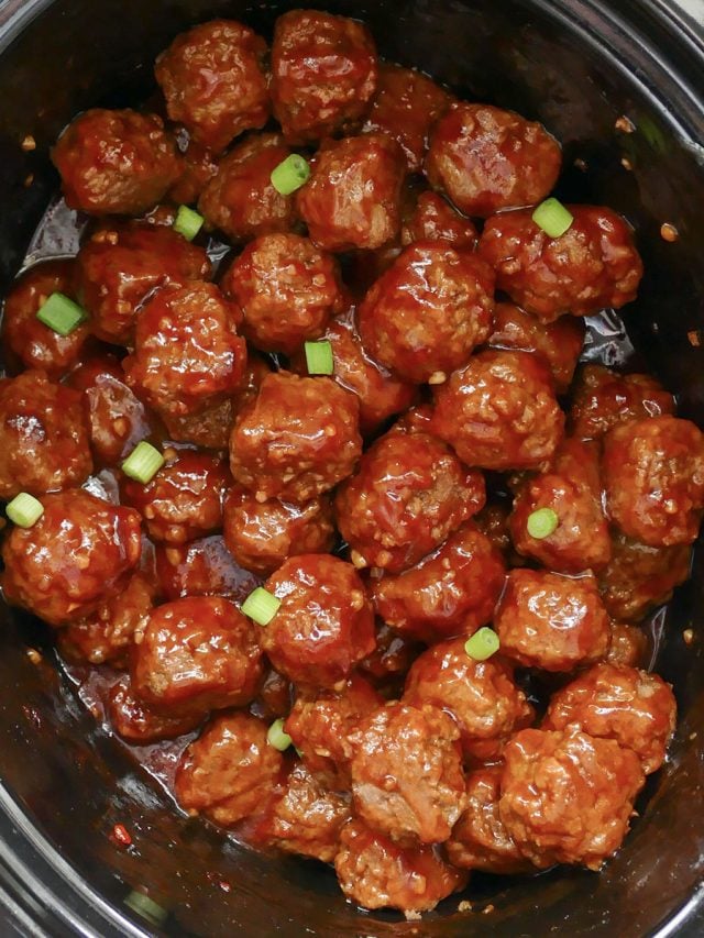 Sweet and Spicy Slow Cooker Meatballs Story