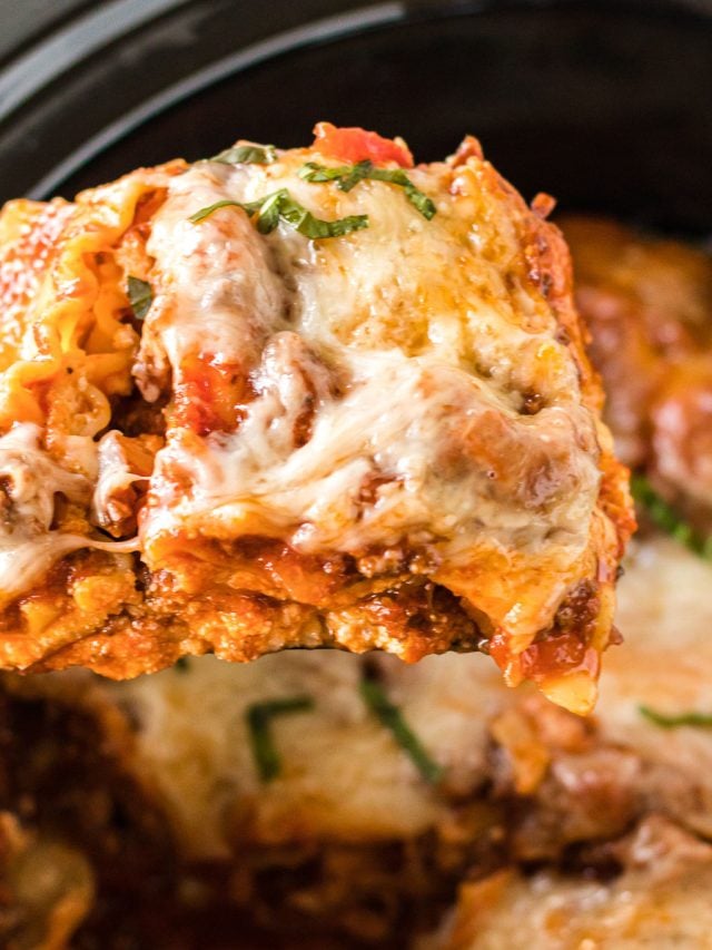 cropped-slow-cooker-lasagna-SQUARE.jpg