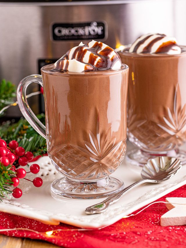 Slow Cooker Hot Chocolate Story