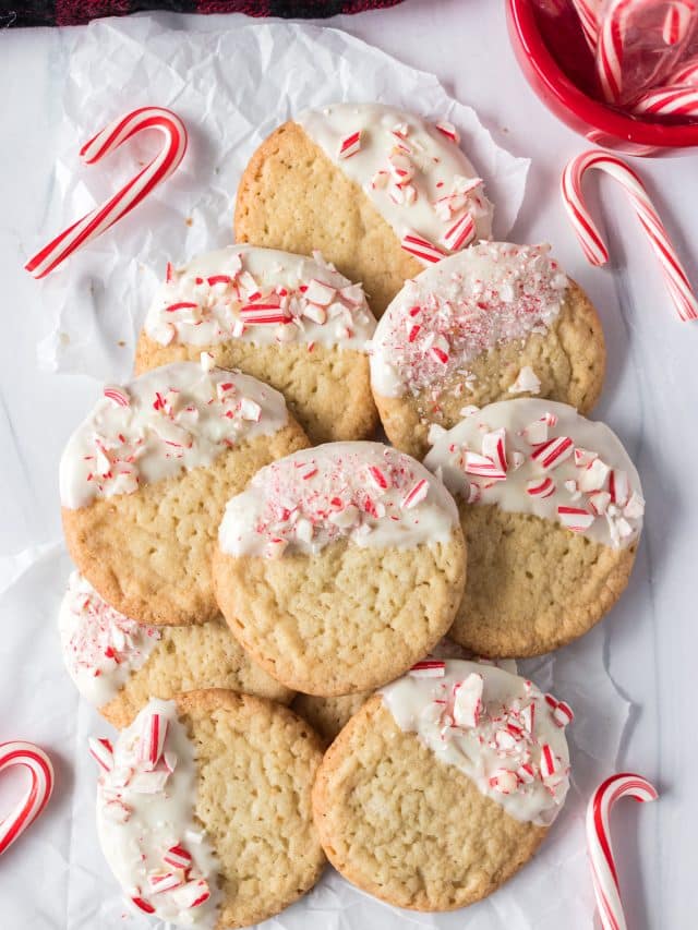 The Easiest Christmas Peppermint Sugar Cookies!