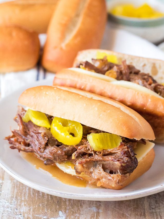 cropped-slow-cooker-italian-beef-sandwiches28.jpg