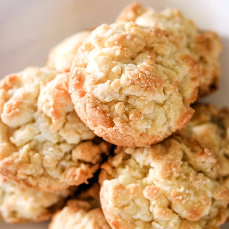 Easy 3 Ingredient Biscuits (without baking powder!)