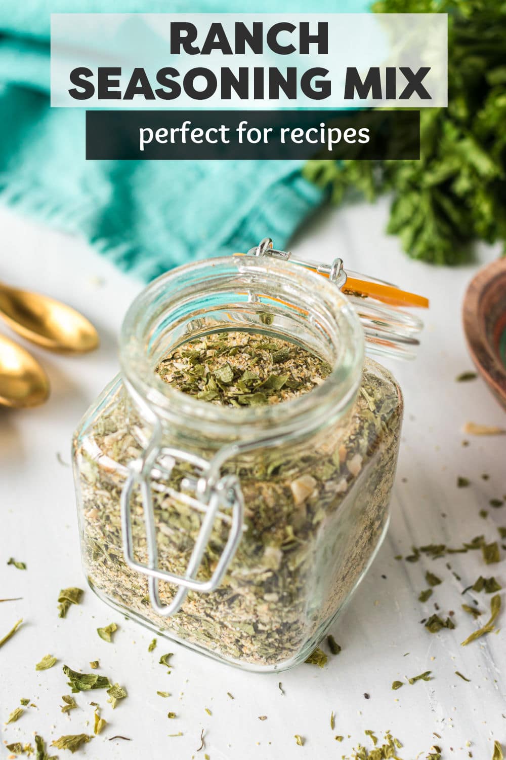 Homemade ranch seasoning mix is perfect for making dressing, dips, or mixing in casseroles. This versatile dry ranch mix is simple to make and can replace the packets you buy in stores. | www.persnicketyplates.com