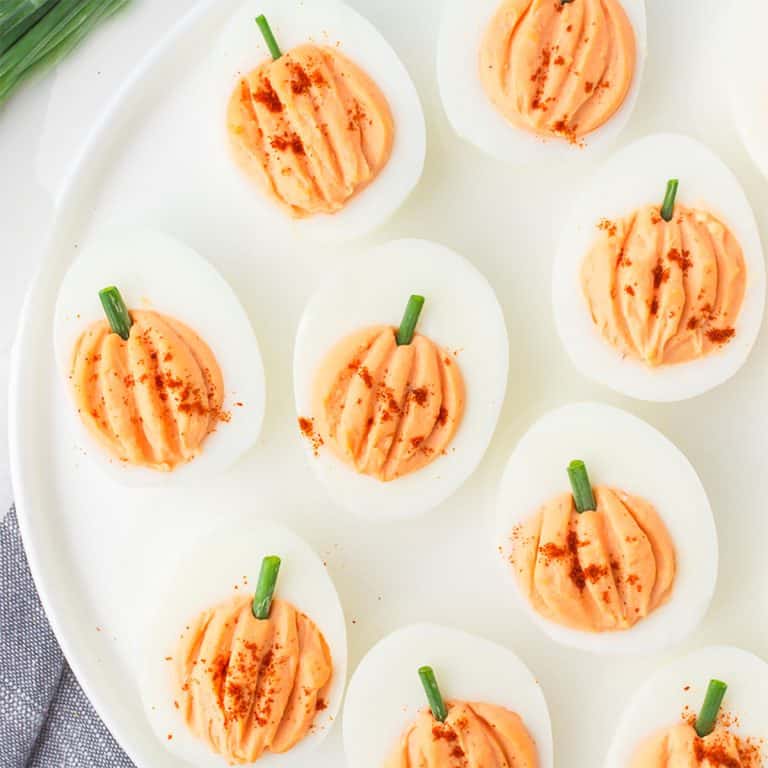 Pumpkin Deviled Eggs – fun for Halloween or Thanksgiving!