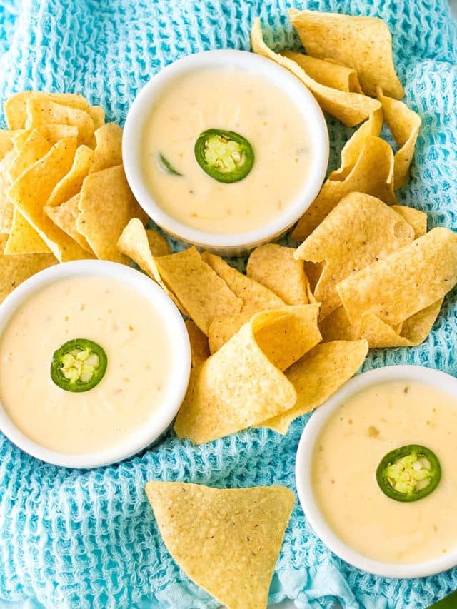 Slow Cooker Queso Blanco – White Queso Dip!