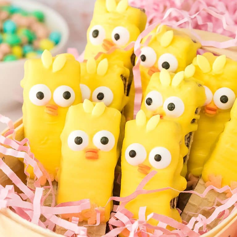 Easter Chick Dipped Wafer Cookies