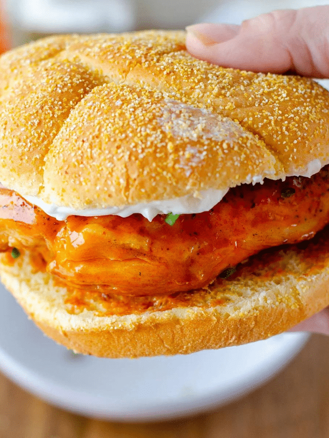 Easiest Hot Buffalo Chicken Sandwich!