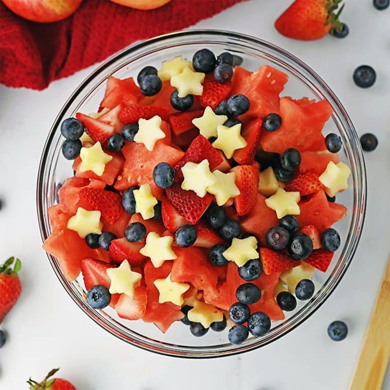 4th of July Fruit Salad (Red White & Blue!)