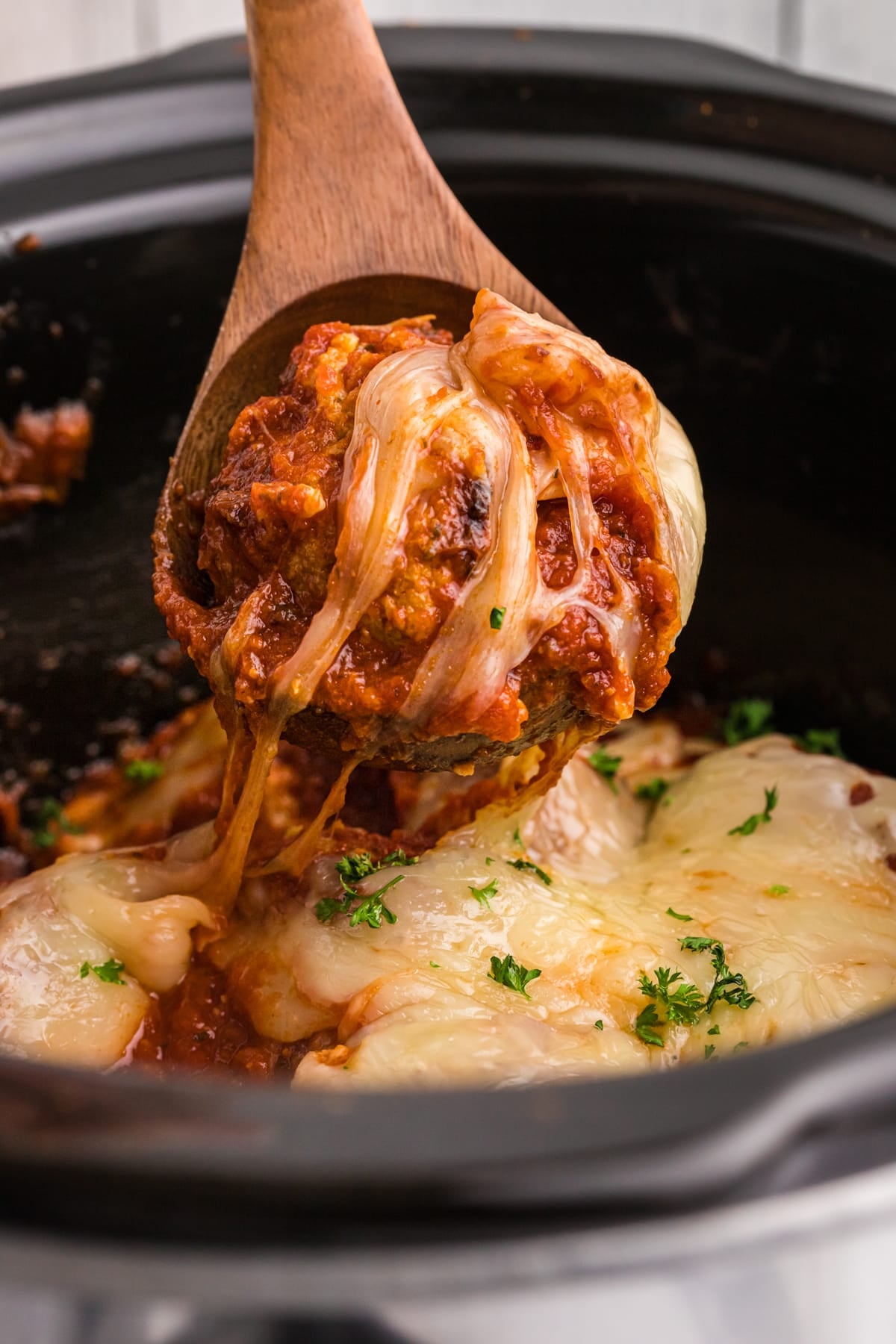 Slow Cooker Cheesy Chicken Parmesan Meatballs
