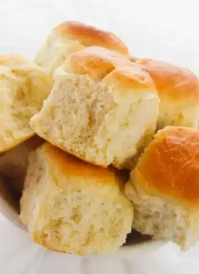 one-hour-dinner-rolls-featured-1024x1024