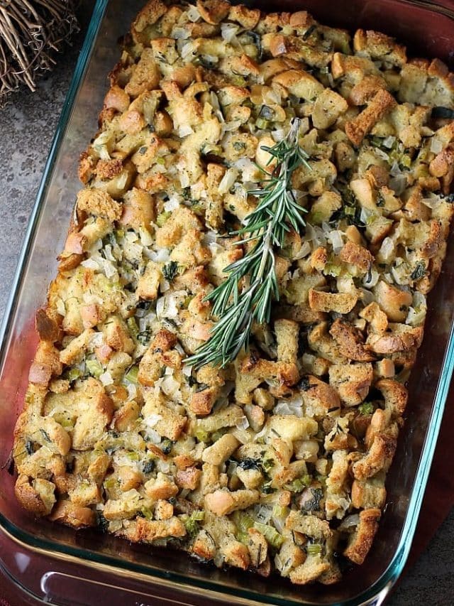 How to Make The Best Herb Stuffing