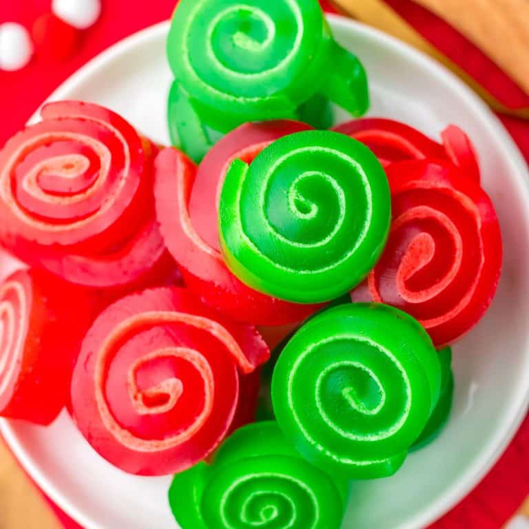 Christmas Jello Roll Ups – only 3 ingredients!