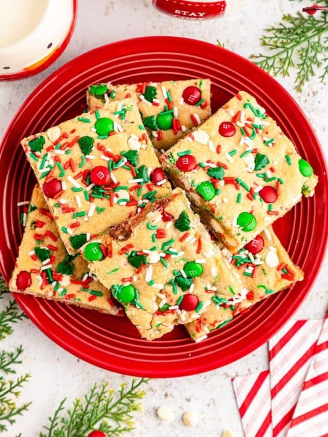 mm-christmas-cookie-bars15-683x1024