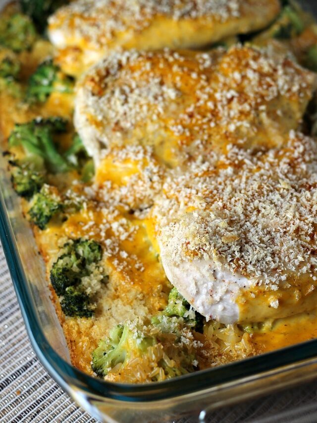 Chicken Broccoli and Rice Casserole – just 6 ingredients