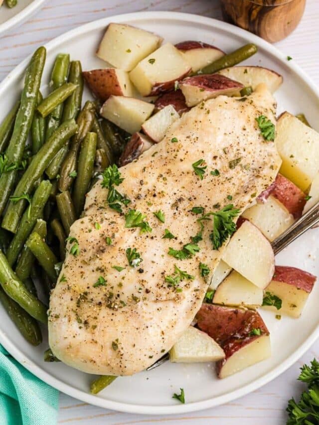 baked-chicken-potatoes-green-beans21-683x1024