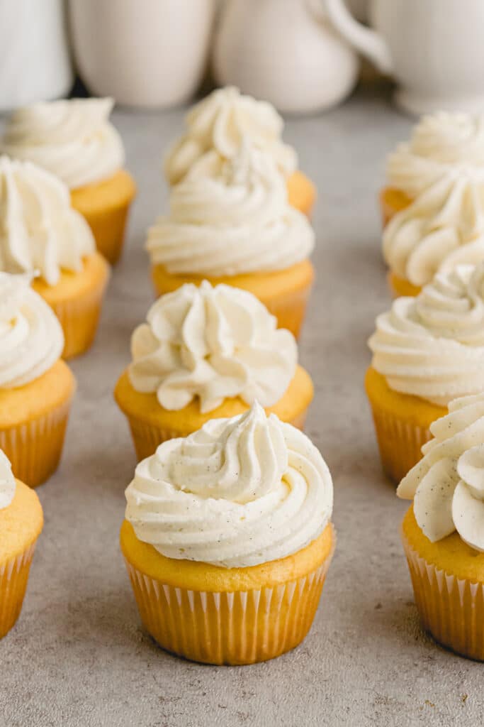 rows of frosted cupcakes.